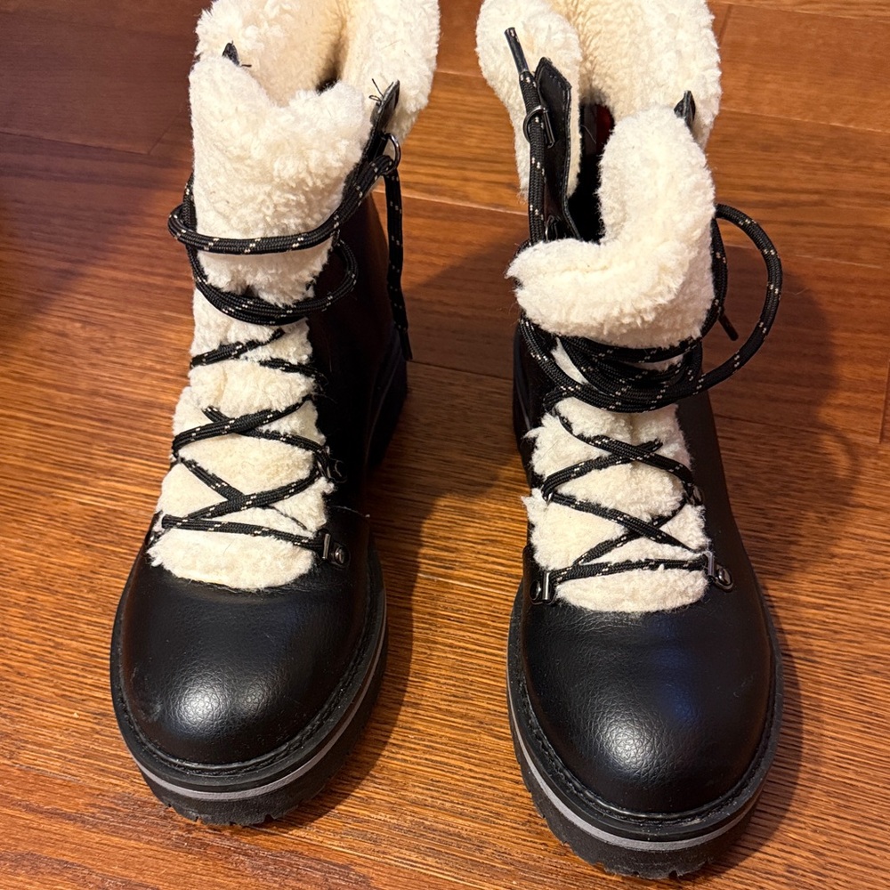 Tommy Hilfiger Black and Cream Fleece-Lined Boots
